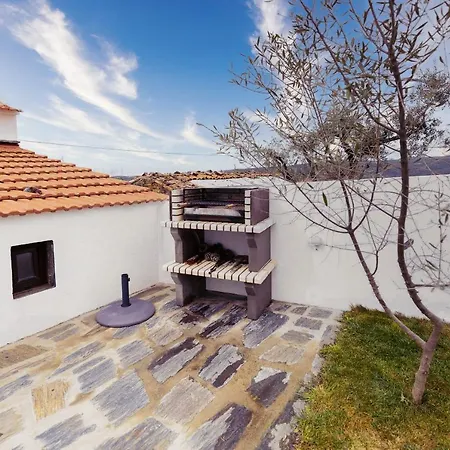 Вилла Pomar Oliveiras - Private Swimming Pool - Free Ev Chrg - Pet Friendly Carvalhal (Castelo Branco)